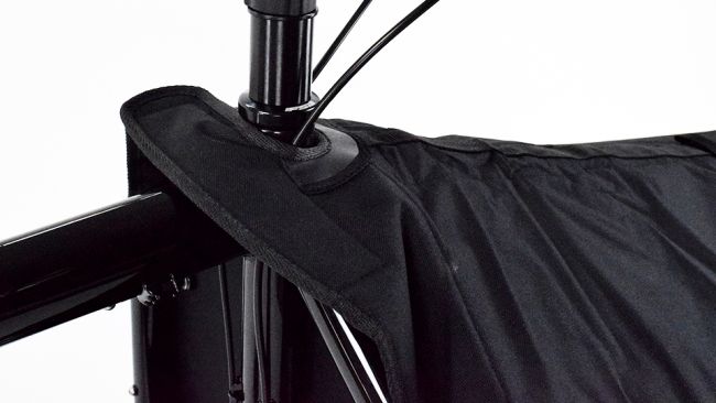 Larry vs Harry Bullitt BBX Sidepanel Tonneau Cover MSRP $110